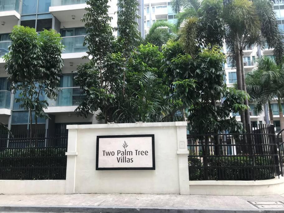 Lovely 2 Bed Room Condo Infront Of Naia Terminal 3 Manila Esterno foto